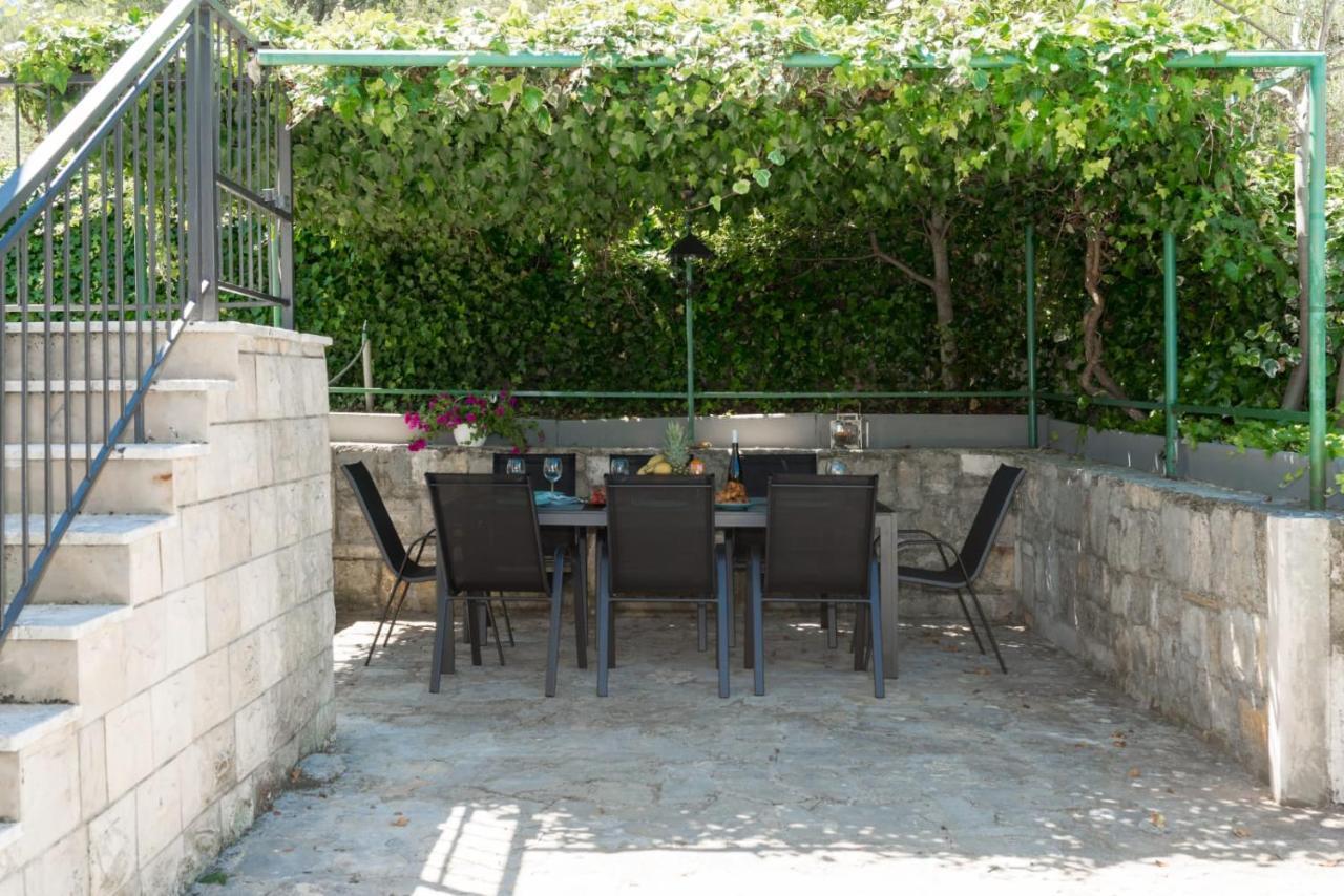 Holiday Home Kalinic Slatine Exterior foto